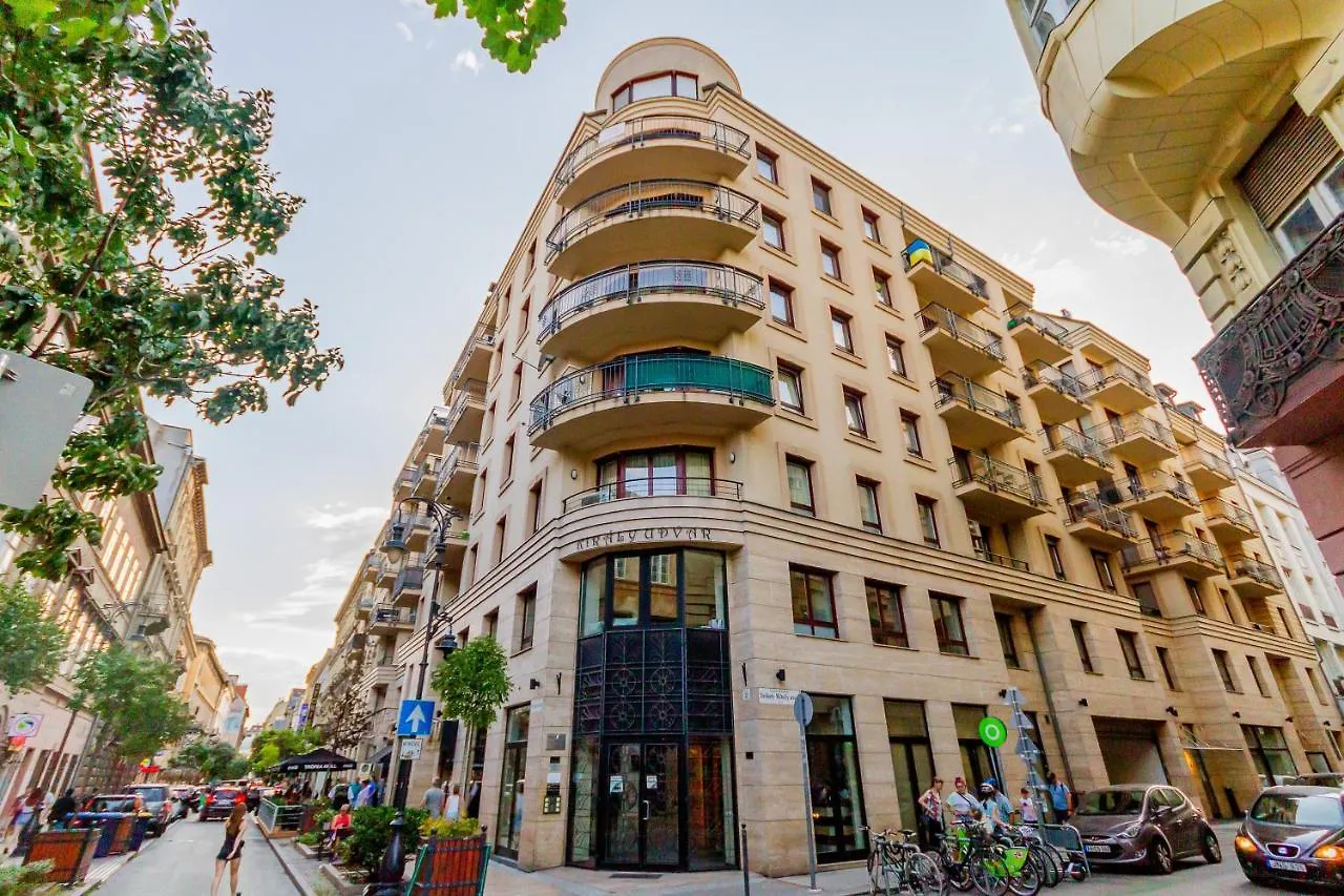 Apartamento Kiraly Str. Corner Downtown Budapest 0*,  Hungría
